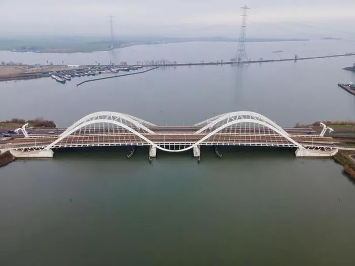 Framed Print : Aerial drone video of the Enneus Heermabrug in Amsterdam Framed Print : Aerial drone video of the Enneus Heermabrug in Amsterdam