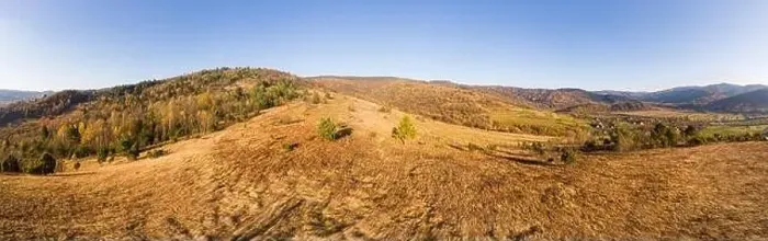Framed Print : Aerial drone view 180 degrees panoramic scenic landscape of mountains and forests Framed Print : Aerial drone view 180 degrees panoramic scenic landscape of mountains and forests