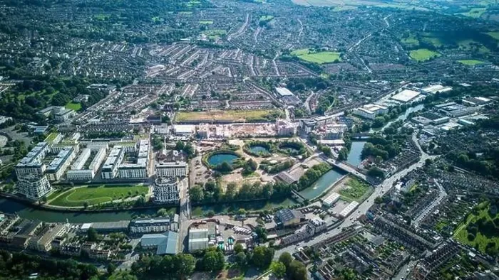 Framed Print : An Aerial drone view of Bath, with the River Avon flowing through the middle. (03-09-2023) Framed Print : An Aerial drone view of Bath, with the River Avon flowing through the middle. (03-09-2023)
