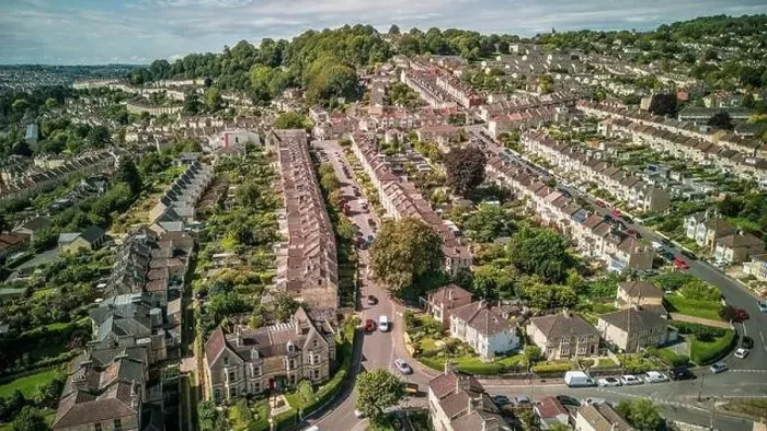 Framed Print : Aerial drone view over Eastbourne Avenue, in the Fairfield Park area of Bath UK. (August 11, 2023) Framed Print : Aerial drone view over Eastbourne Avenue, in the Fairfield Park area of Bath UK. (August 11, 2023)