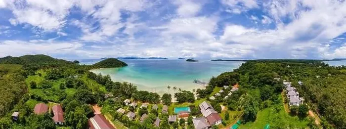 Framed Print : Aerial drone view of the tropical Island of Koh Mak Thailand with blue ocean and white beach Framed Print : Aerial drone view of the tropical Island of Koh Mak Thailand with blue ocean and white beach