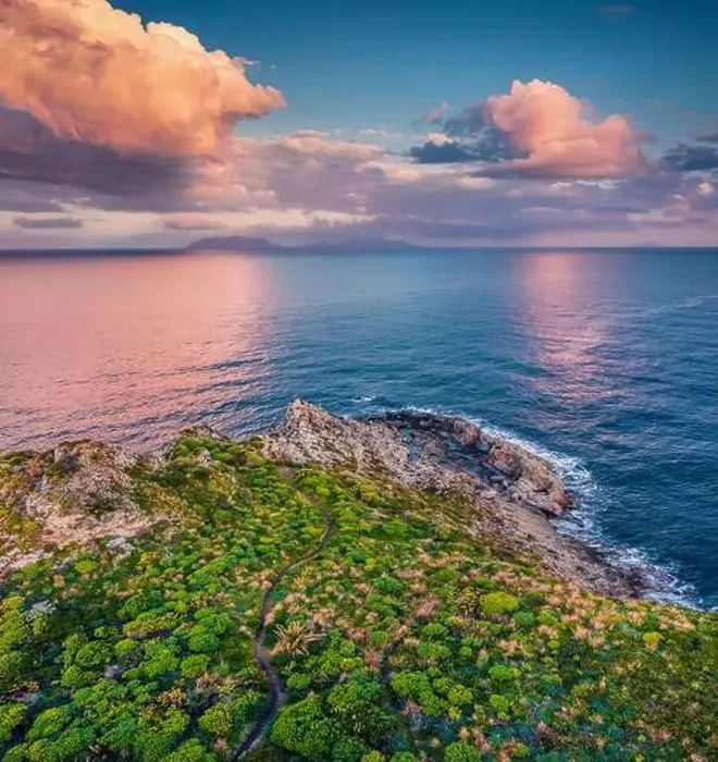 Framed Print : Aerial landscape photography. Attractive view from flying drone of Pool Of Venus Framed Print : Aerial landscape photography. Attractive view from flying drone of Pool Of Venus