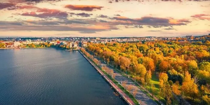 Framed Print : Aerial landscape photography. Colorful autumn cityscape of Ternopil town Framed Print : Aerial landscape photography. Colorful autumn cityscape of Ternopil town