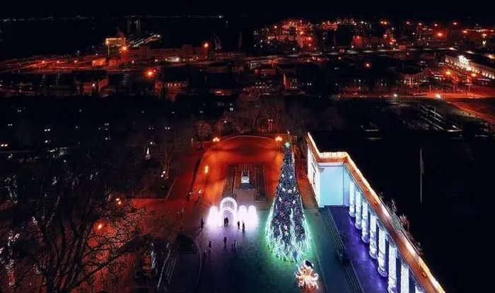 Framed Print : Aerial night panorama of the main Christmas tree on Dumskaya square iand sea port n Odessa Ukraine Framed Print : Aerial night panorama of the main Christmas tree on Dumskaya square iand sea port n Odessa Ukraine