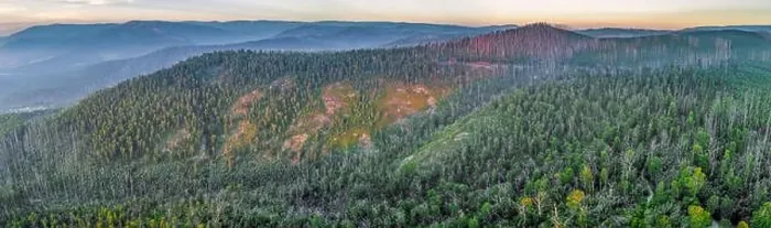 Framed Print : Aerial panorama of Yarra Ranges National Park in Victoria, Australia