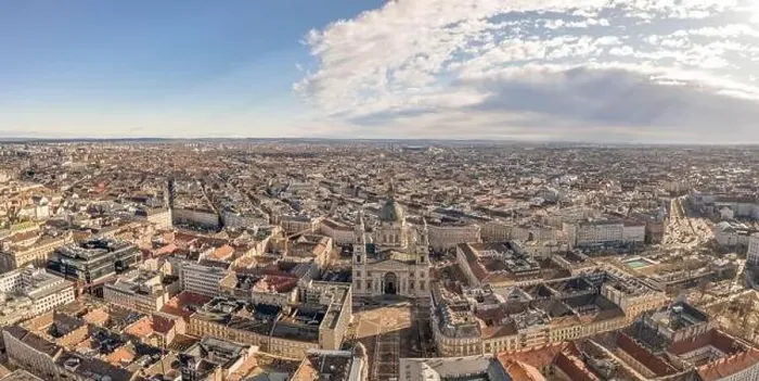 Framed Print : Aerial panoramic drone shot of St. Stephen Basilica at Budapest winter morning Framed Print : Aerial panoramic drone shot of St. Stephen Basilica at Budapest winter morning