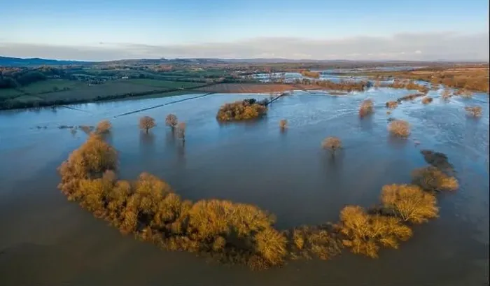 Framed Print : Aerial panoramic view of flooded farmland at sunrise - River Severn meander in Shropshire Framed Print : Aerial panoramic view of flooded farmland at sunrise - River Severn meander in Shropshire