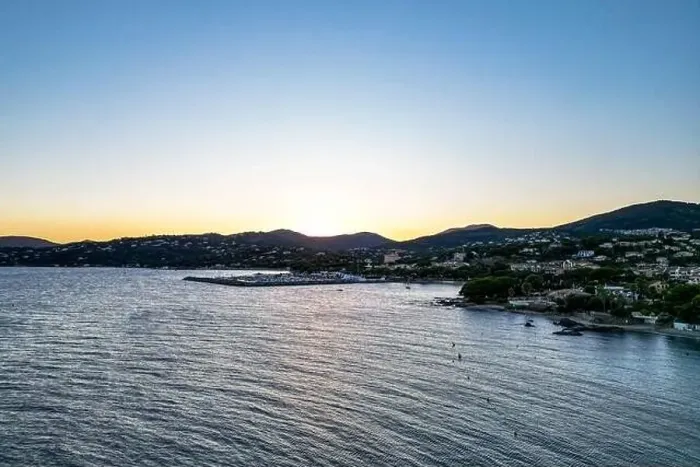 Framed Print : Aerial photo of Plage San Peire and the Port at Sunset, Var, Provence-Alpes-Côte d'Azur, France Framed Print : Aerial photo of Plage San Peire and the Port at Sunset, Var, Provence-Alpes-Côte d'Azur, France