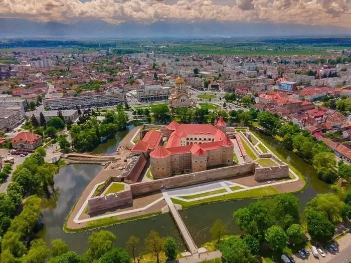Framed Print : Aerial photography of the Citadel of Fagaras Framed Print : Aerial photography of the Citadel of Fagaras