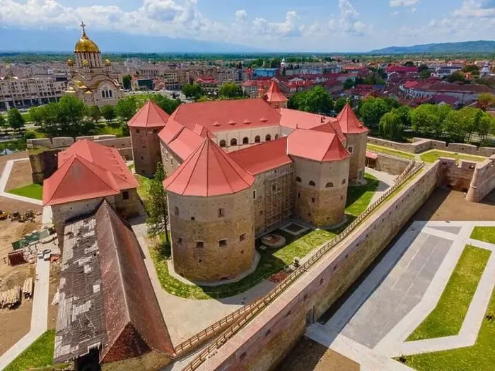 Framed Print : Aerial photography of the Citadel of Fagaras Framed Print : Aerial photography of the Citadel of Fagaras