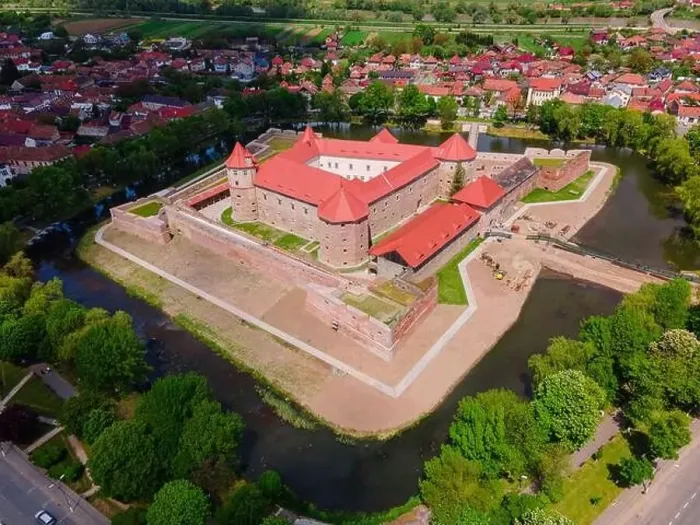 Framed Print : Aerial photography of the Citadel of Fagaras Framed Print : Aerial photography of the Citadel of Fagaras
