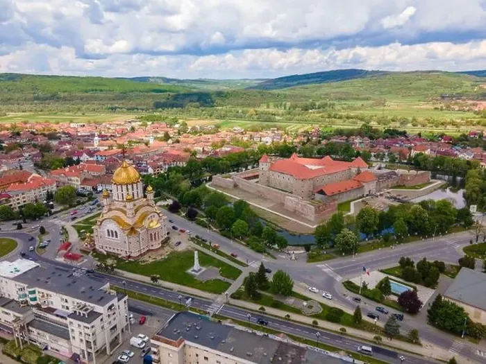 Framed Print : Aerial photography of the Citadel of Fagaras Framed Print : Aerial photography of the Citadel of Fagaras