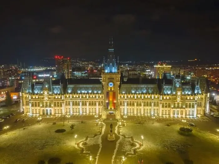 Framed Print : Aerial photography of the Cultural Palace in Iasi city center Framed Print : Aerial photography of the Cultural Palace in Iasi city center