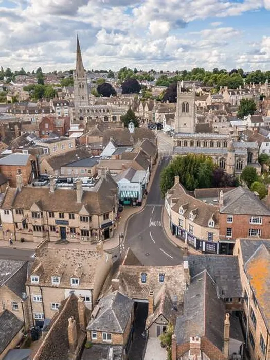 Framed Print : Aerial photography of the town centre of Stamford Framed Print : Aerial photography of the town centre of Stamford