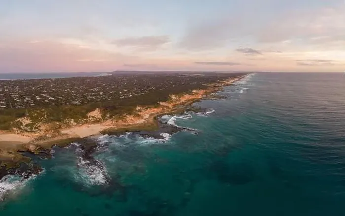 Framed Print : An aerial shot of Mornington Peninsula towards Point Nepean and Port Phillip Bay at sunset in Victoria, Australia Framed Print : An aerial shot of Mornington Peninsula towards Point Nepean and Port Phillip Bay at sunset in Victoria, Australia