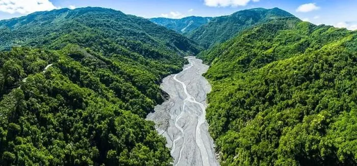 Framed Print : Aerial view of The Baolai River, Kaohsiung, Taiwan Framed Print : Aerial view of The Baolai River, Kaohsiung, Taiwan
