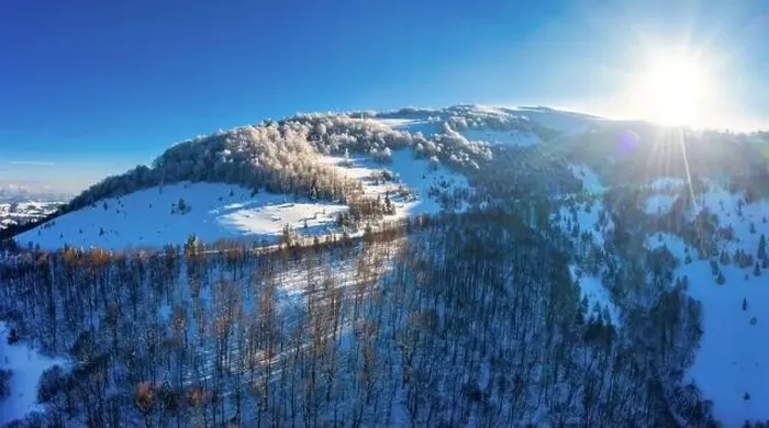 Framed Print : Aerial view of beautiful winter mountain slopes Framed Print : Aerial view of beautiful winter mountain slopes