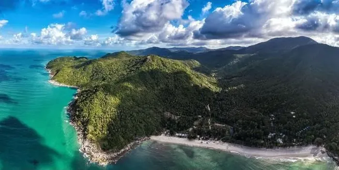 Framed Print : Aerial view of Bottle beach and viewpoint, in Koh Phangan, Thailand Framed Print : Aerial view of Bottle beach and viewpoint, in Koh Phangan, Thailand