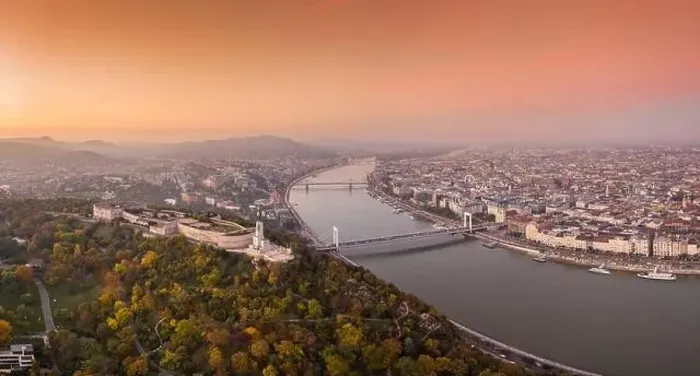 Framed Print : Aerial view of Budapest with beautiful sunrise Framed Print : Aerial view of Budapest with beautiful sunrise