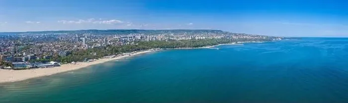 Framed Print : Aerial view of the central beach of the bulgarian town Varna Framed Print : Aerial view of the central beach of the bulgarian town Varna