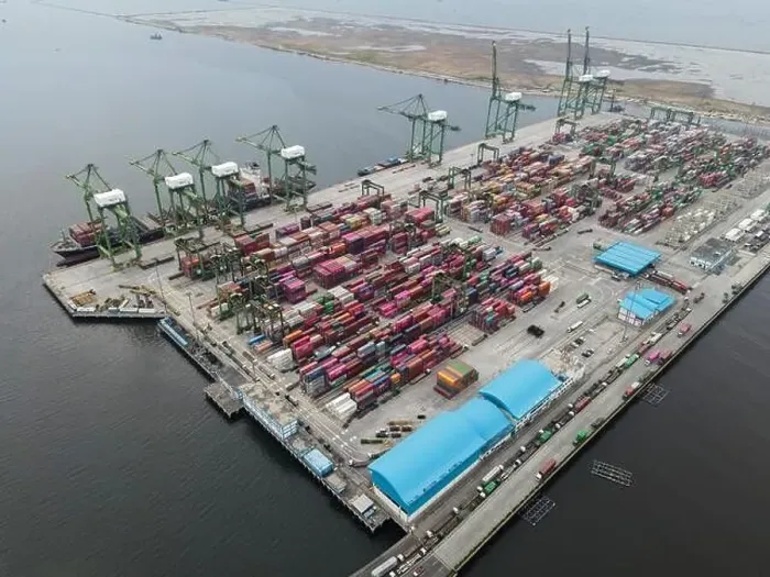 Framed Print : Aerial view of Container ship loading and unloading in deep sea port Framed Print : Aerial view of Container ship loading and unloading in deep sea port
