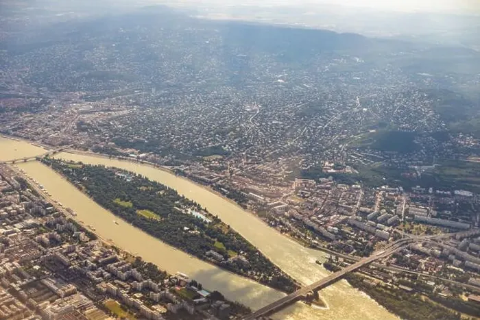 Framed Print : Aerial view of Danube river in Budapest, Hungary Framed Print : Aerial view of Danube river in Budapest, Hungary