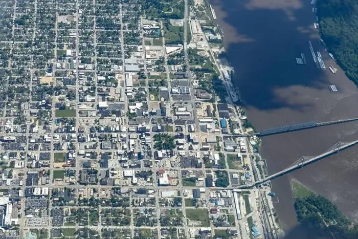 Framed Print : Aerial view of downtown area of Quincy, Illinois, USA Framed Print : Aerial view of downtown area of Quincy, Illinois, USA