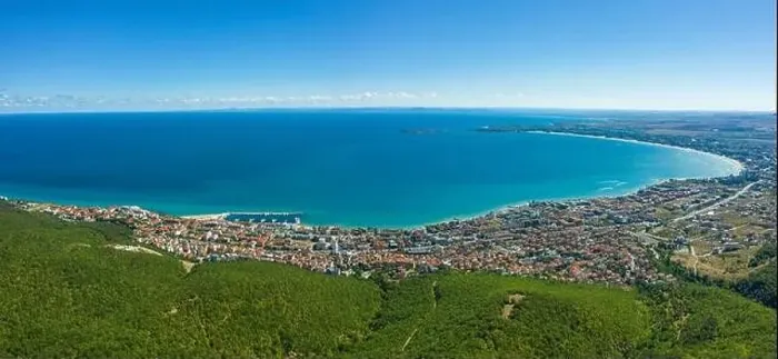 Framed Print : Aerial view of drone to a bay of sea resorts Sveti Vlas, Sunny Beach and Nessebar on the Bulgarian Black Sea coast
