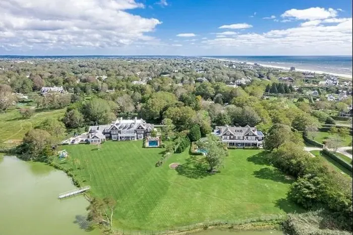 Framed Print : Aerial view of estates near the ocean in Southampton, NY Framed Print : Aerial view of estates near the ocean in Southampton, NY