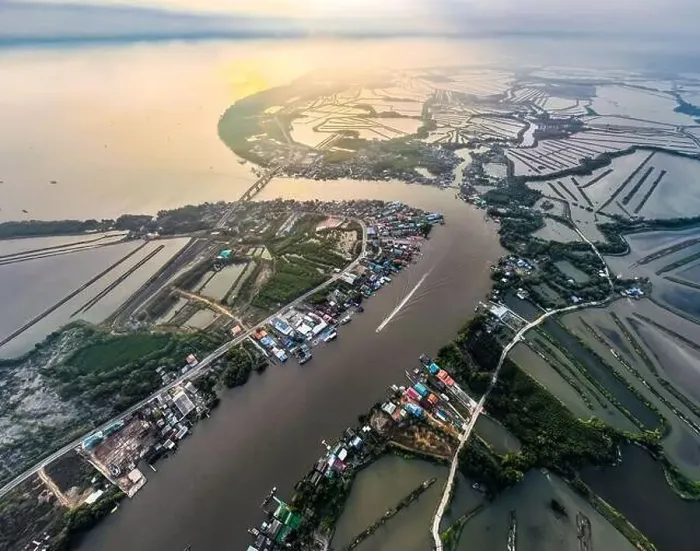 Framed Print : Aerial view of an estuary near Wat Pak Ao, Phetchaburi, Thailand Framed Print : Aerial view of an estuary near Wat Pak Ao, Phetchaburi, Thailand