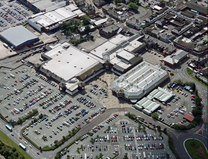Framed Print : aerial view of Greenoaks Shopping Centre, Widnes, Cheshire Framed Print : aerial view of Greenoaks Shopping Centre, Widnes, Cheshire