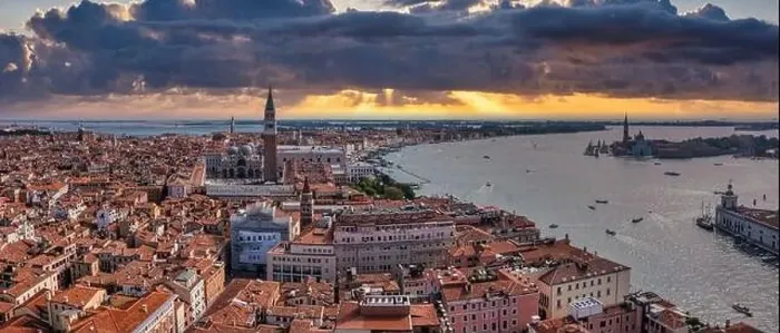 Framed Print : Aerial view of iconic San Marco square