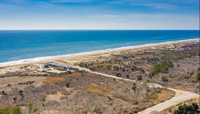Framed Print : Aerial view of Indian Wells Beach, Amagansett, NY Framed Print : Aerial view of Indian Wells Beach, Amagansett, NY