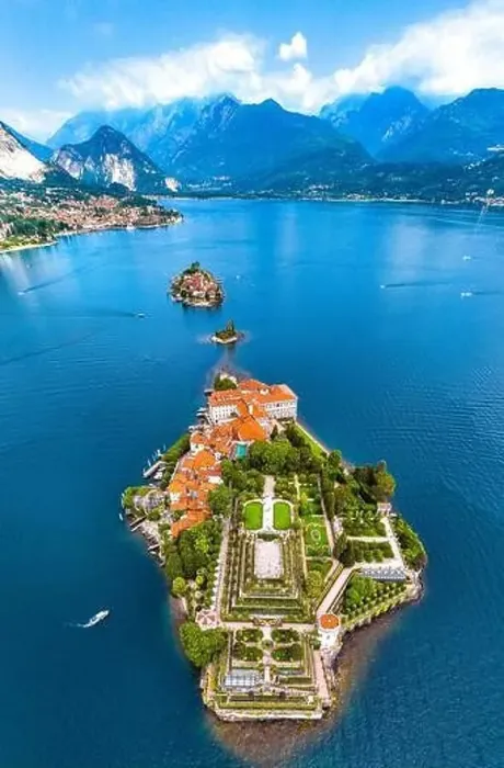Framed Print : Aerial view of Isola Bella, in Isole Borromee archipelago in Lake Maggiore, Italy Framed Print : Aerial view of Isola Bella, in Isole Borromee archipelago in Lake Maggiore, Italy