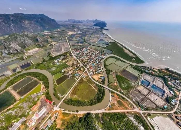 Framed Print : Aerial view of Khao Daeng View Point, the red mountain, in Sam Roi Yot National Park, in Prachuap Khiri Khan, Thailand Framed Print : Aerial view of Khao Daeng View Point, the red mountain, in Sam Roi Yot National Park, in Prachuap Khiri Khan, Thailand