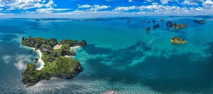 Framed Print : Aerial view of Koh Hong island in Krabi province, Thailand Framed Print : Aerial view of Koh Hong island in Krabi province, Thailand