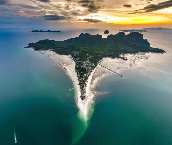 Framed Print : Aerial view of koh Mook or koh Muk island, in Trang, Thailand Framed Print : Aerial view of koh Mook or koh Muk island, in Trang, Thailand