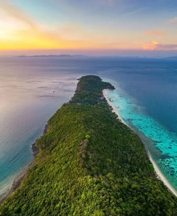Framed Print : Aerial view of Laem Tong Beach or Laemtong bay in koh Phi Phi, Krabi, Thailand Framed Print : Aerial view of Laem Tong Beach or Laemtong bay in koh Phi Phi, Krabi, Thailand