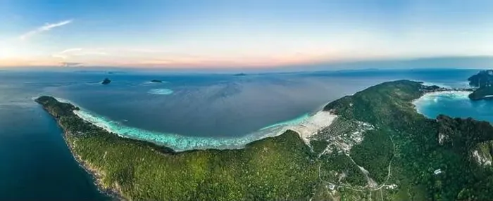 Framed Print : Aerial view of Laem Tong Beach or Laemtong bay in koh Phi Phi, Krabi, Thailand Framed Print : Aerial view of Laem Tong Beach or Laemtong bay in koh Phi Phi, Krabi, Thailand