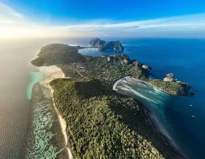 Framed Print : Aerial view of Laem Tong Beach or Laemtong bay in koh Phi Phi, Krabi, Thailand Framed Print : Aerial view of Laem Tong Beach or Laemtong bay in koh Phi Phi, Krabi, Thailand
