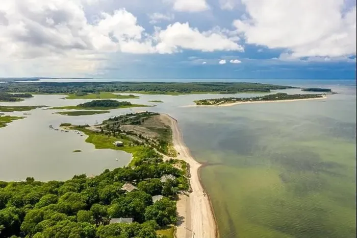 Framed Print : Aerial view of Louse Point, NY Framed Print : Aerial view of Louse Point, NY