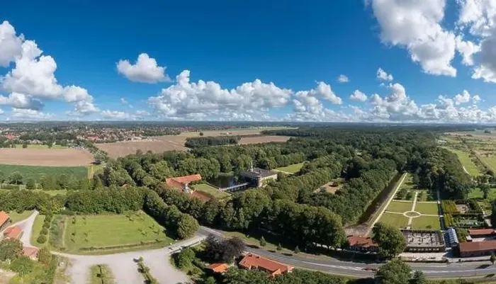 Framed Print : Aerial view with Luetetsburg Castle, Luetetsburg, Lower Saxony, Germany, Europe Framed Print : Aerial view with Luetetsburg Castle, Luetetsburg, Lower Saxony, Germany, Europe