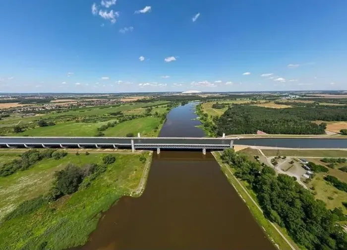 Framed Print : An aerial view of the Magdeburg Water Bridge spanning the River Elbe near Wolmirstedt, Germany Framed Print : An aerial view of the Magdeburg Water Bridge spanning the River Elbe near Wolmirstedt, Germany
