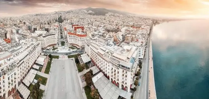 Framed Print : Aerial view of main tourist attraction of Thessaloniki - Aristotle Square with cafes and hotel buildings Framed Print : Aerial view of main tourist attraction of Thessaloniki - Aristotle Square with cafes and hotel buildings