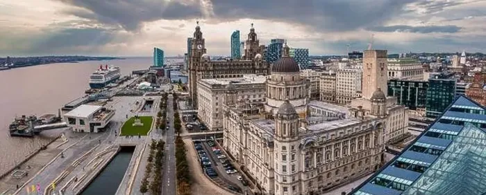 Framed Print : Aerial view of the Modern architecture in Liverpool, UK Framed Print : Aerial view of the Modern architecture in Liverpool, UK