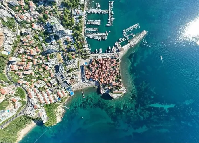 Framed Print : Aerial view of the old town in Budva in a beautiful summer day, Montenegro Framed Print : Aerial view of the old town in Budva in a beautiful summer day, Montenegro