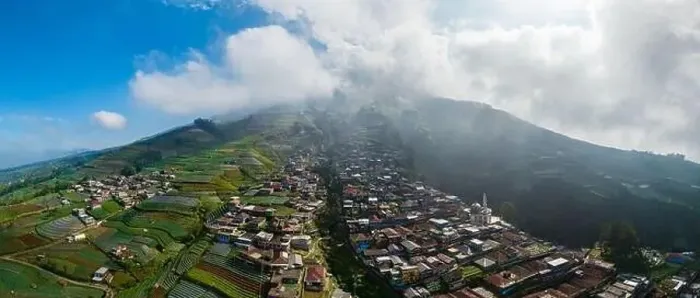 Framed Print : Aerial View panorama of colorful stack building houses in Nepal van Java village and Mount Sumbing, Java, Indonesia Framed Print : Aerial View panorama of colorful stack building houses in Nepal van Java village and Mount Sumbing, Java, Indonesia