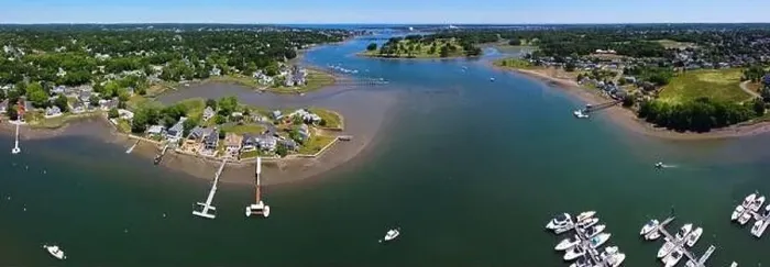 Framed Print : Aerial view panorama of Danvers Fosters Point at the bank of Crane River in city of Danvers, Massachusetts MA, USA Framed Print : Aerial view panorama of Danvers Fosters Point at the bank of Crane River in city of Danvers, Massachusetts MA, USA
