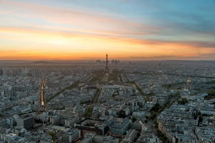 Framed Print : Aerial view of Paris and Eiffel tower at sunset in Paris, France Framed Print : Aerial view of Paris and Eiffel tower at sunset in Paris, France