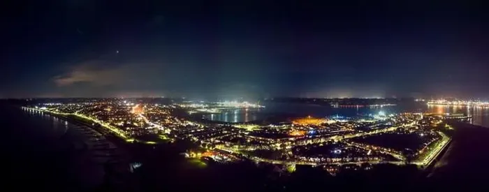 Framed Print : An aerial view of the ports of Harwich and Felixstowe at night in the UK Framed Print : An aerial view of the ports of Harwich and Felixstowe at night in the UK